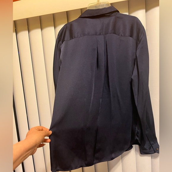 Ralph Lauren beautiful satin blue button down shirt size large - Picture 4 of 8